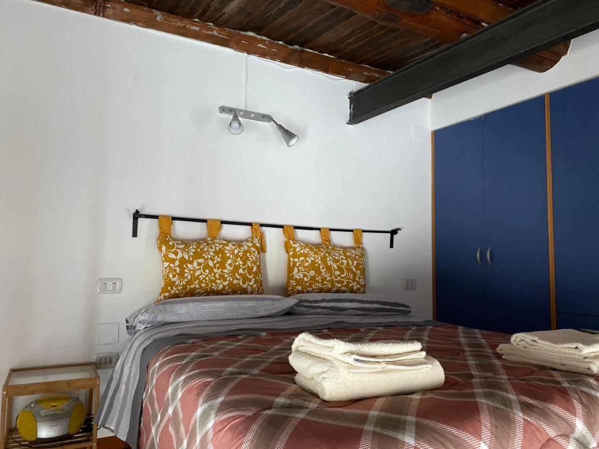 La Casa Sul Como Napoli Exterior foto