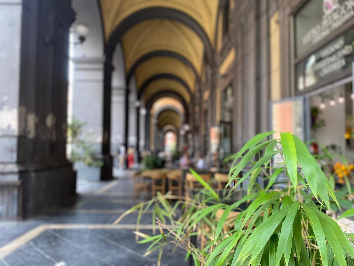 La Casa Sul Como Napoli Exterior foto
